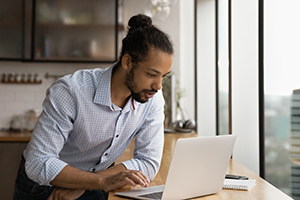 Man using a computer